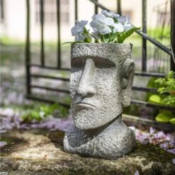 La Hacienda 26cm Resin Easter Island Head Planter -The Old Railway Line 5055025558239 2